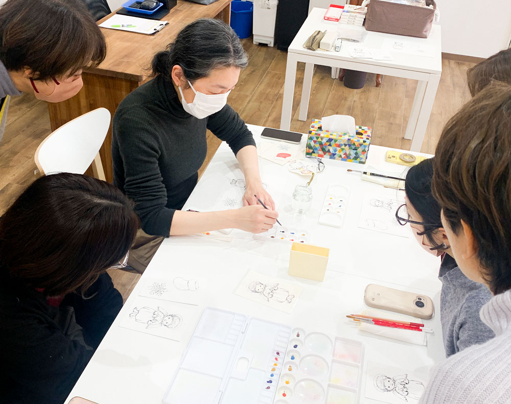 高橋さんがワークショップを行っている様子。