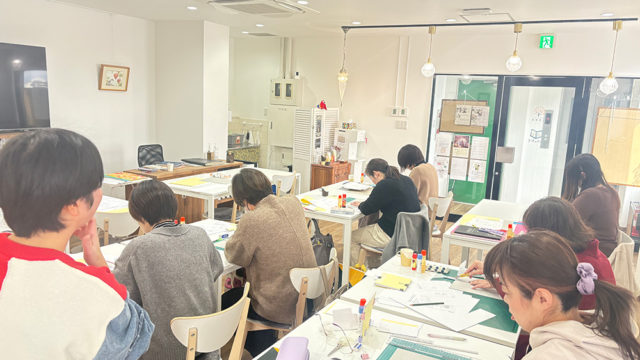 2月５日のえほん教室は製本ワークショップでした！